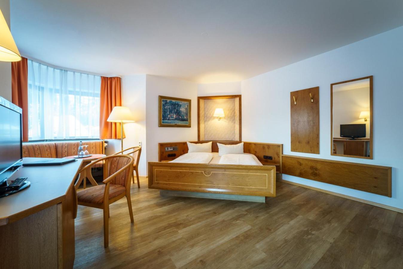 Parkhotel Sonnenhof 오버아머가우 객실 사진